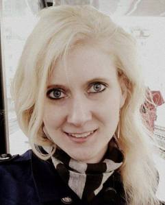 1600007_250375828471952_361589389_n